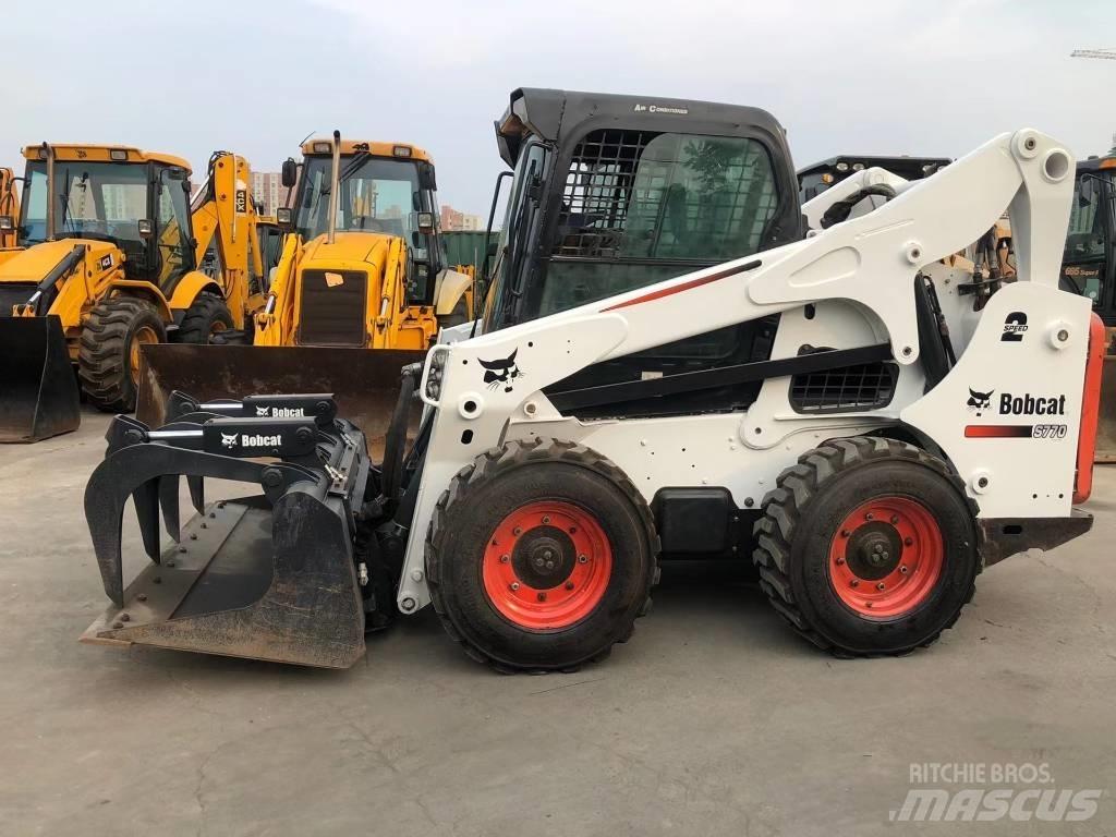Bobcat S770 滑移装载机