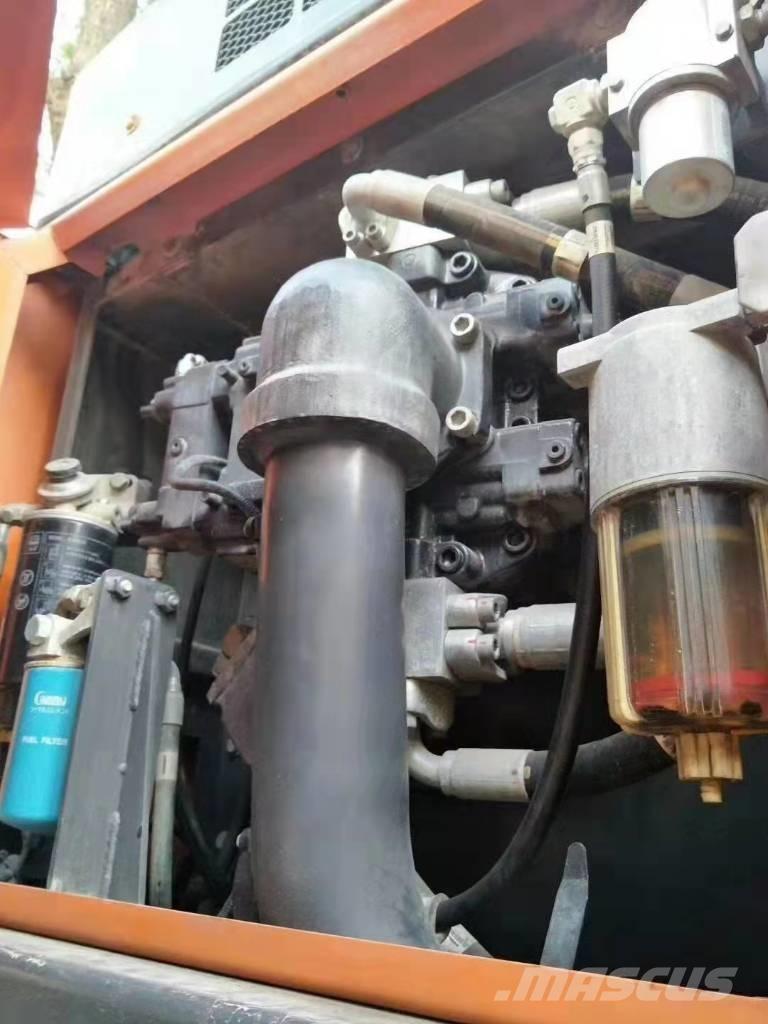 Doosan DX 530 LC-5 履带挖掘机