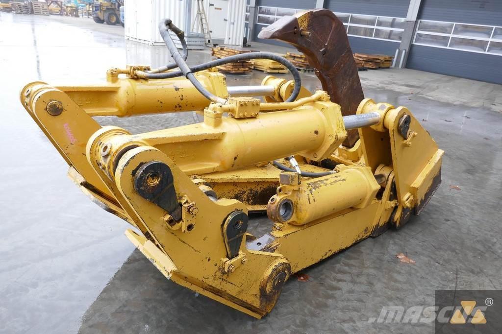 CAT D9H Ripper 其他组件