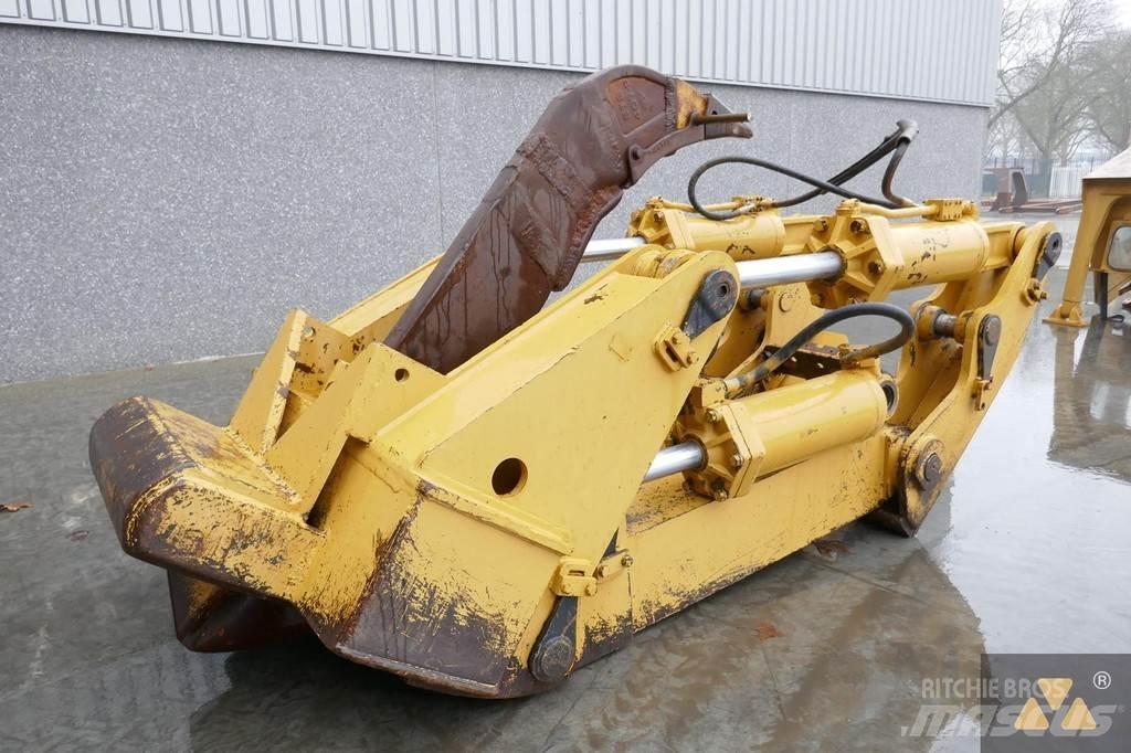 CAT D9H Ripper 其他组件