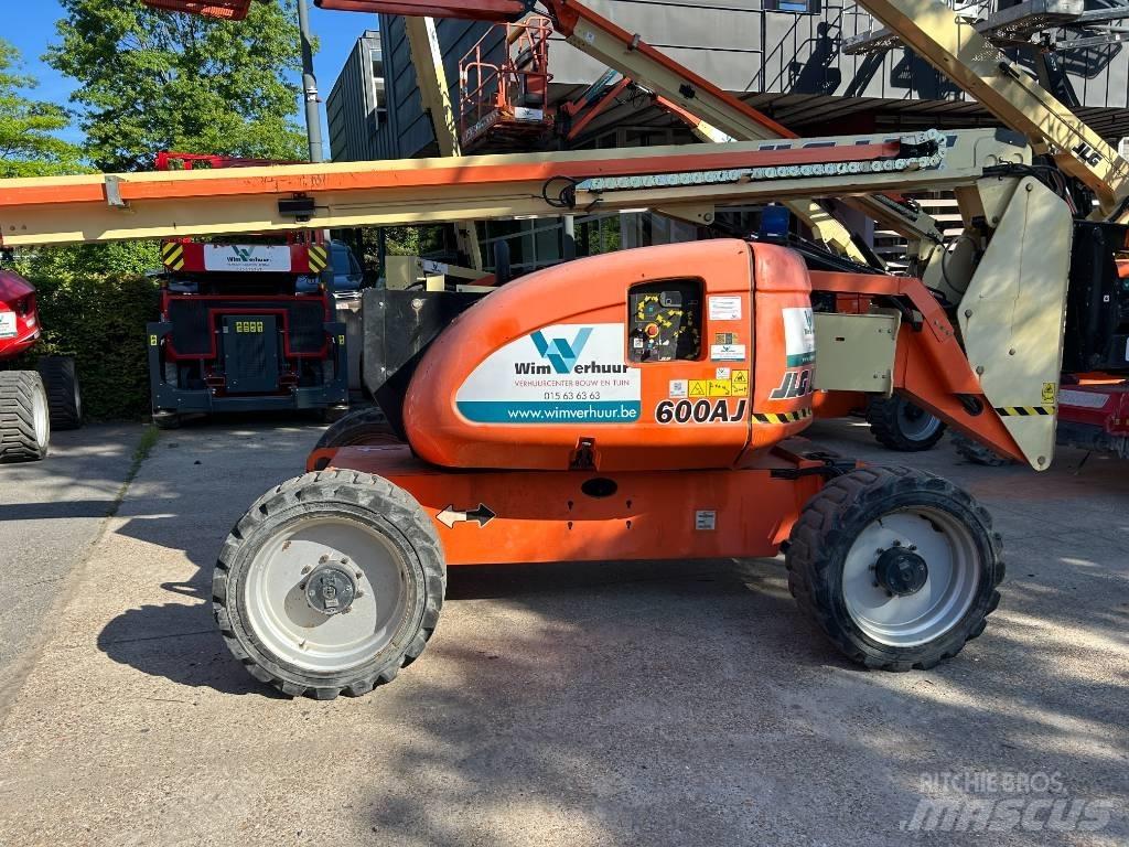 JLG 600 AJ 曲臂高空工作平台