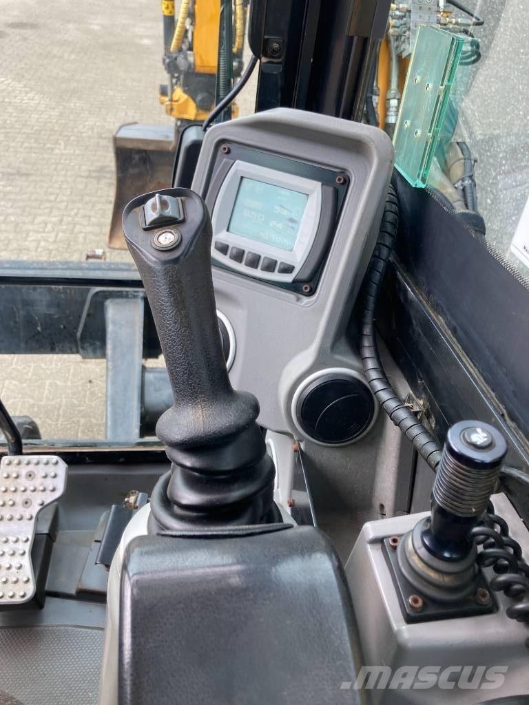 JCB 86 C-1 eco 中型挖掘机