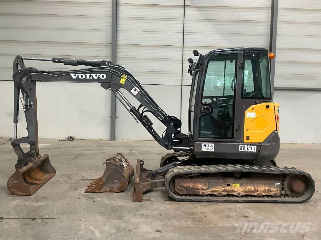 Volvo ECR 50 D 小型挖掘机