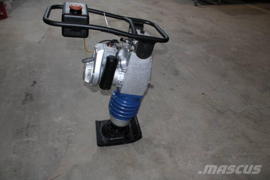 Bomag BT 68 平板夯