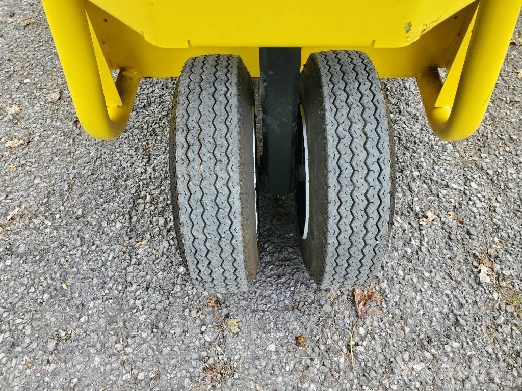 Columbia SC100 搬运车