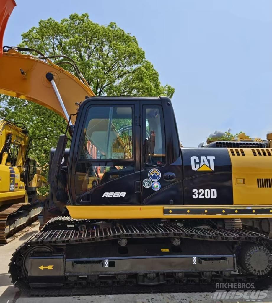 CAT 320 D 履带挖掘机