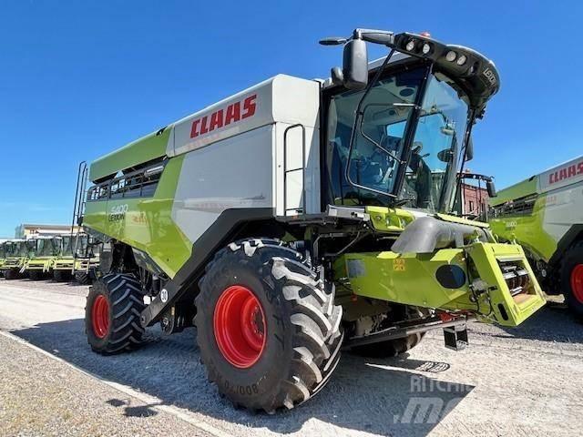 CLAAS LEXION 5400 联合收割机