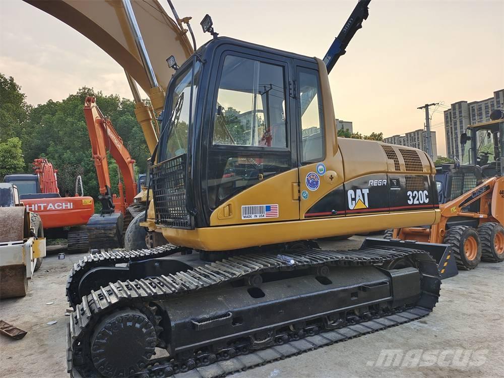 CAT 320CL 履带挖掘机