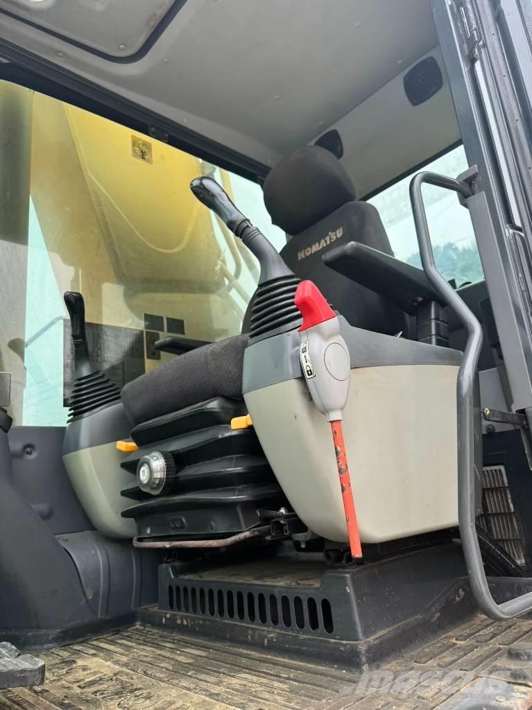 Komatsu PC 400-8 履带挖掘机