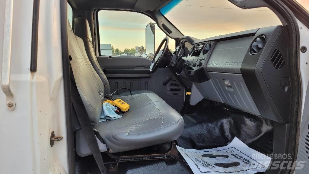 Ford F 650 SD 碎木车