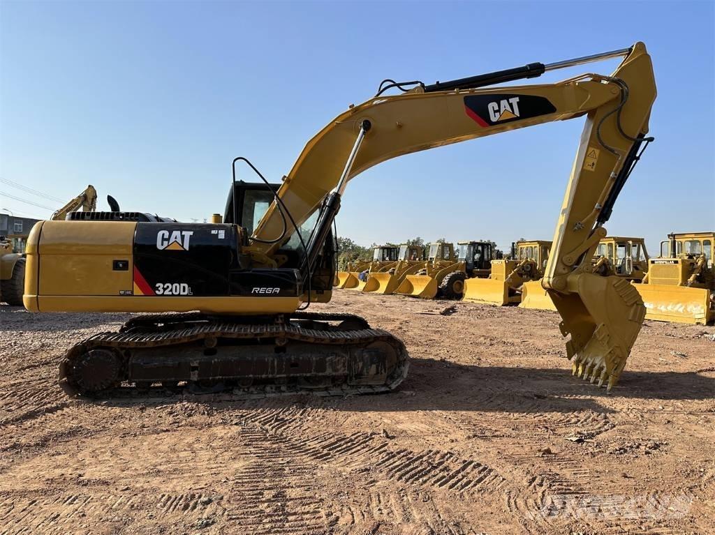 CAT 320 D 履带挖掘机