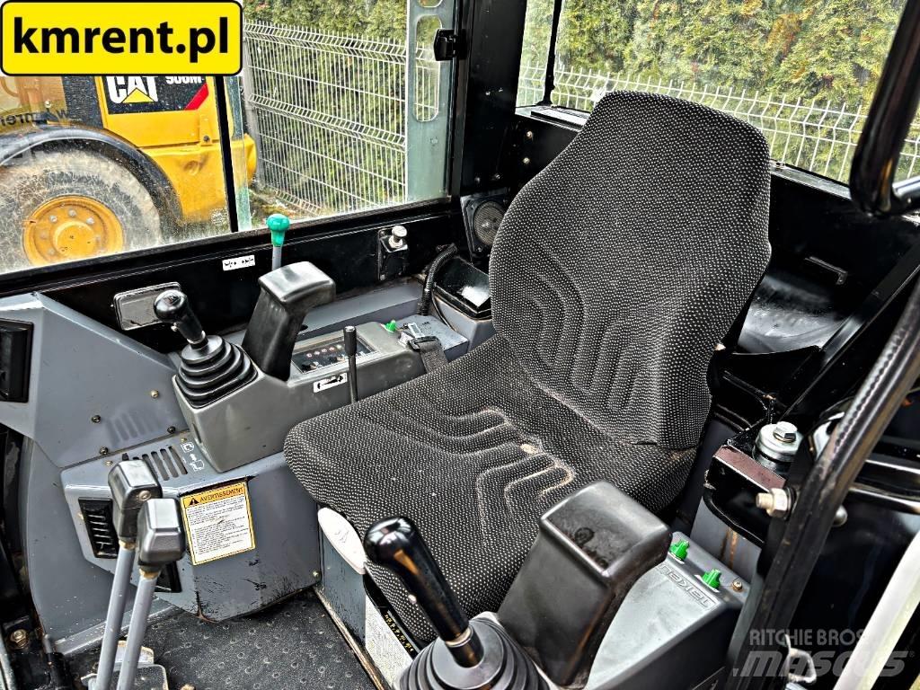 Takeuchi TB 23 小型挖掘机