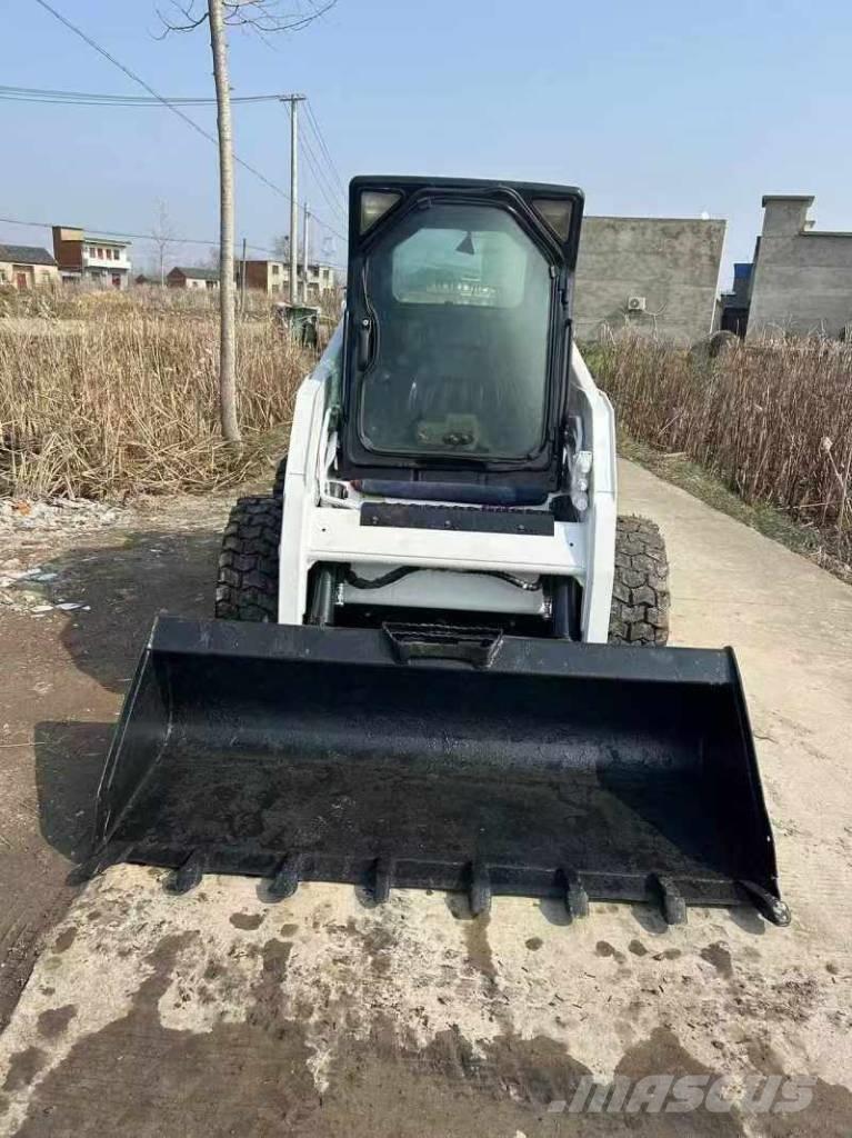 Bobcat S 160 滑移装载机