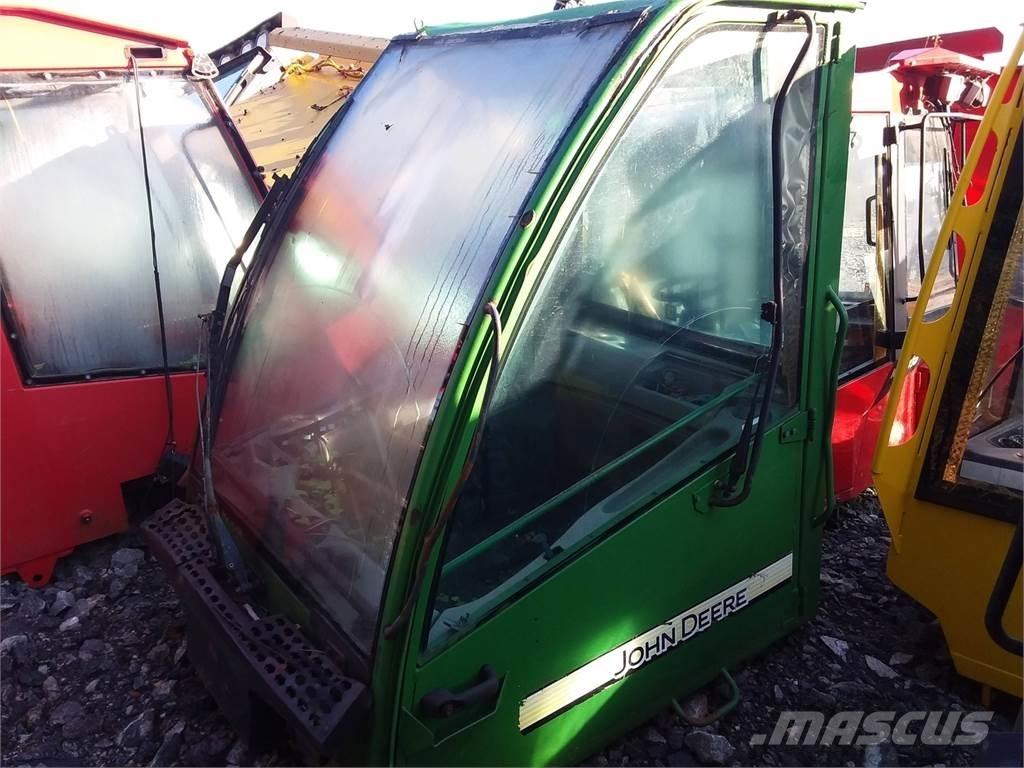 John Deere 1070d 驾驶室与内部
