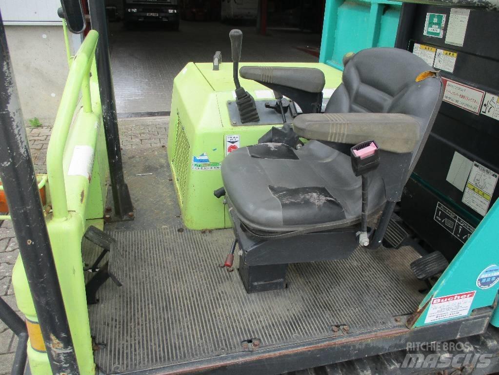 Yanmar C 30 R 履带式自卸车