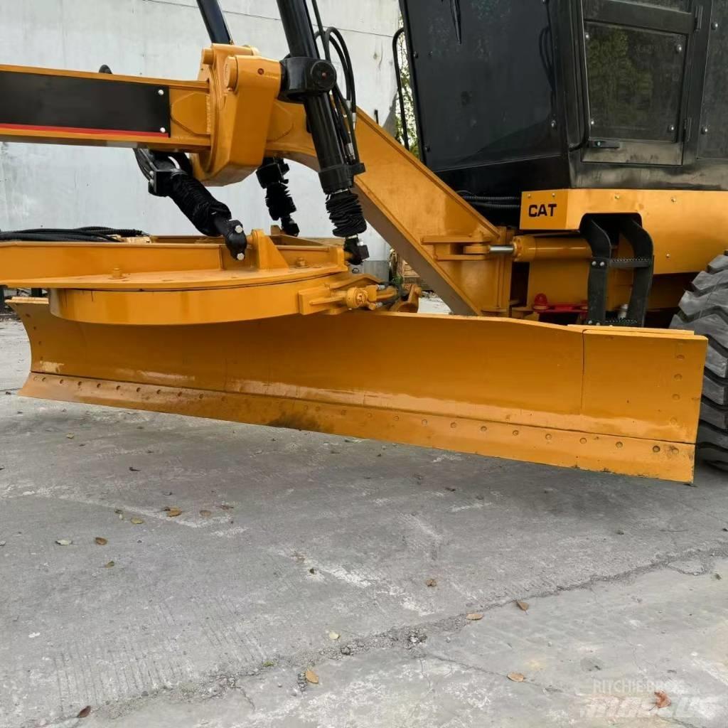 CAT 140 G 平地机/推土机