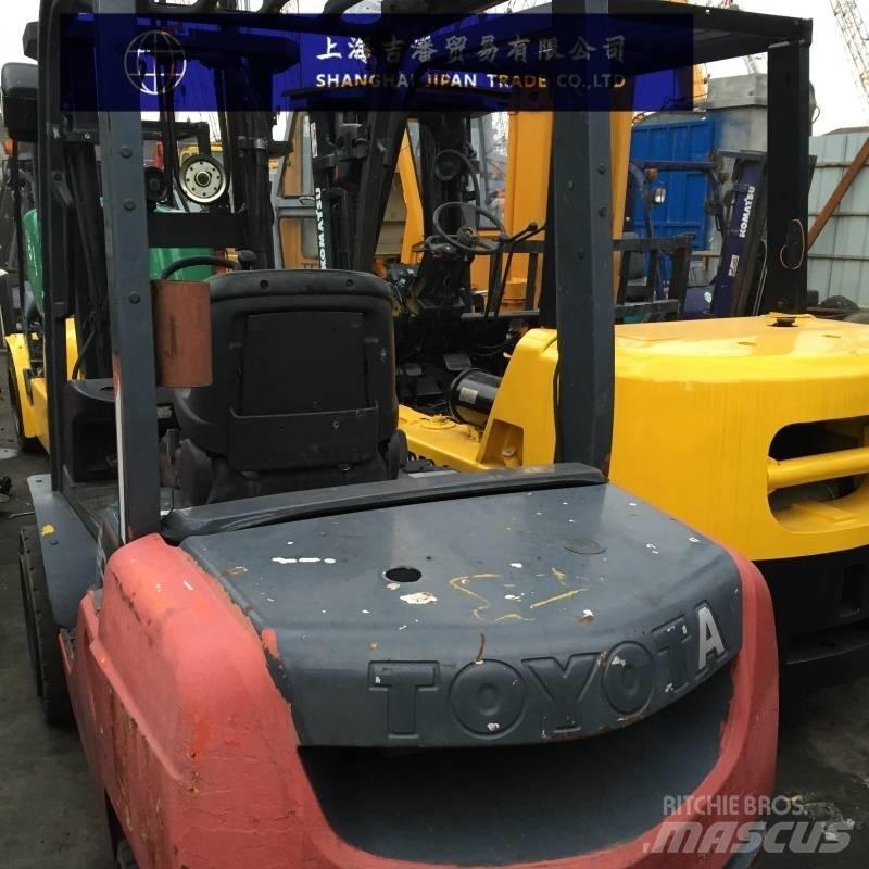 Toyota 8F 柴油叉车