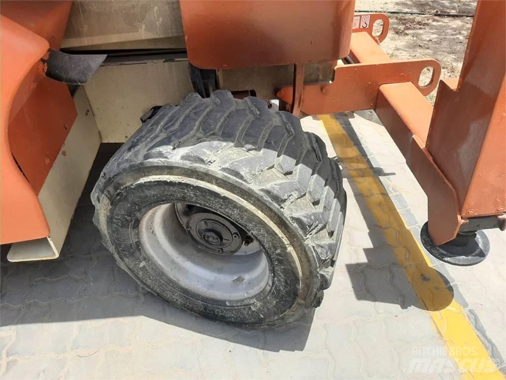 JLG 3394RT 剪叉式升降机