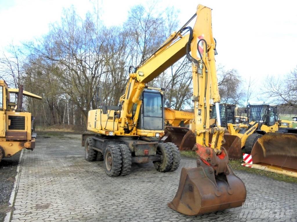 Komatsu PW 130ES-6K 轮式挖掘机
