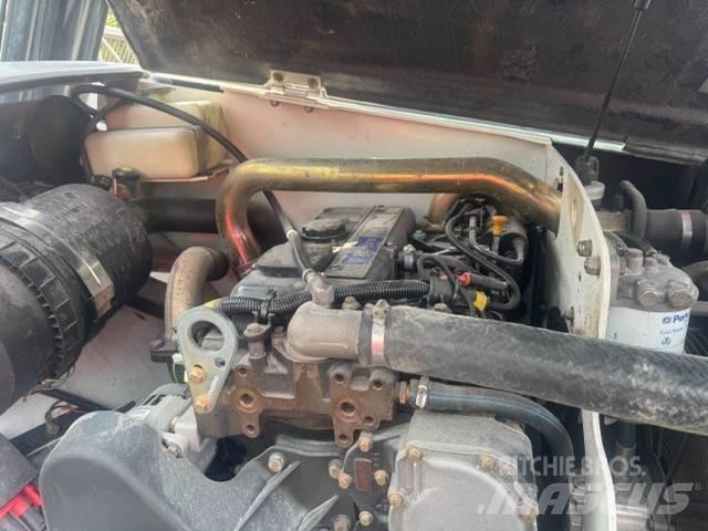 Bobcat T 40170 伸缩臂叉装车|叉装车