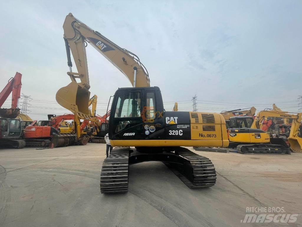 CAT 320 C 履带挖掘机