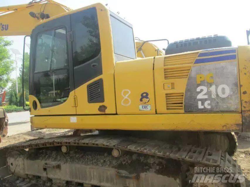 Komatsu PC 210-7 履带挖掘机