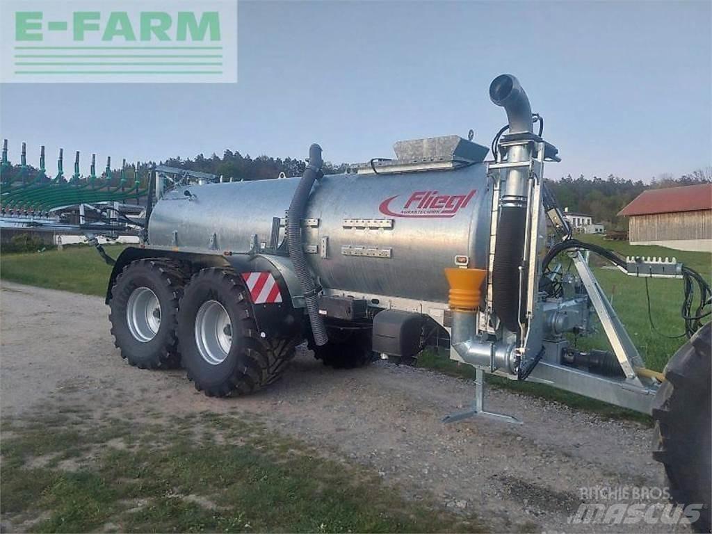 Fliegl pfw 14000 撒肥机