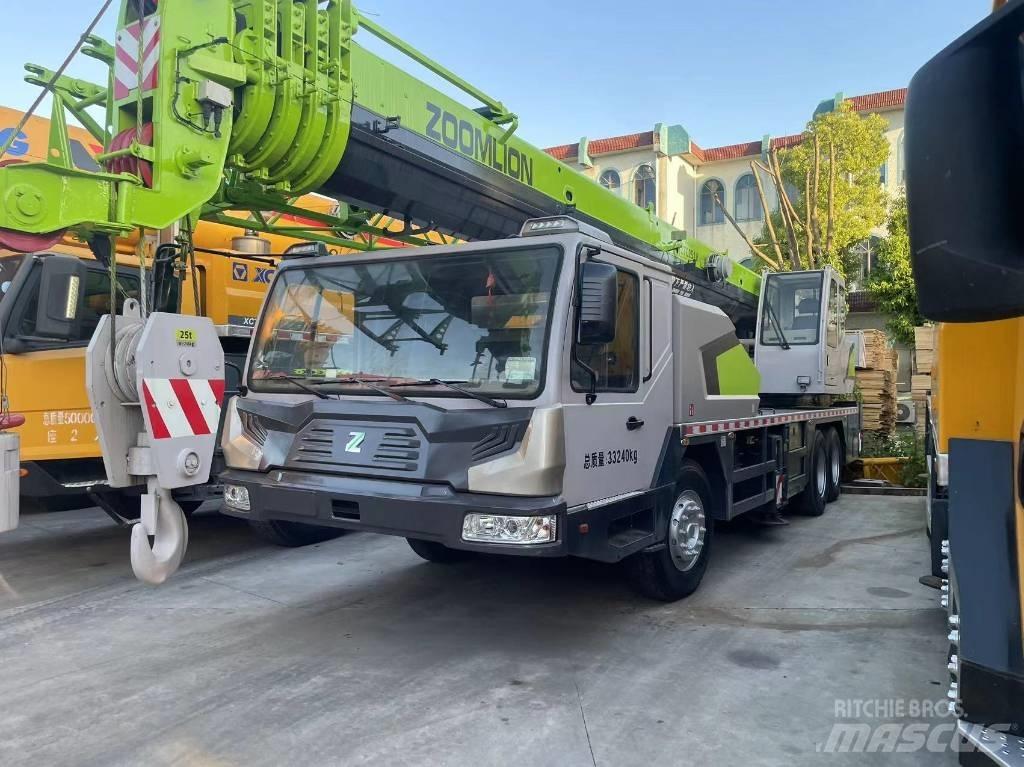 Zoomlion ZTC 251 V 全地面起重机︳移动式起重机