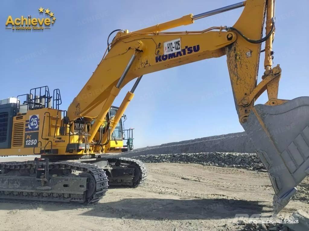 Komatsu PC 1250-11 履带挖掘机