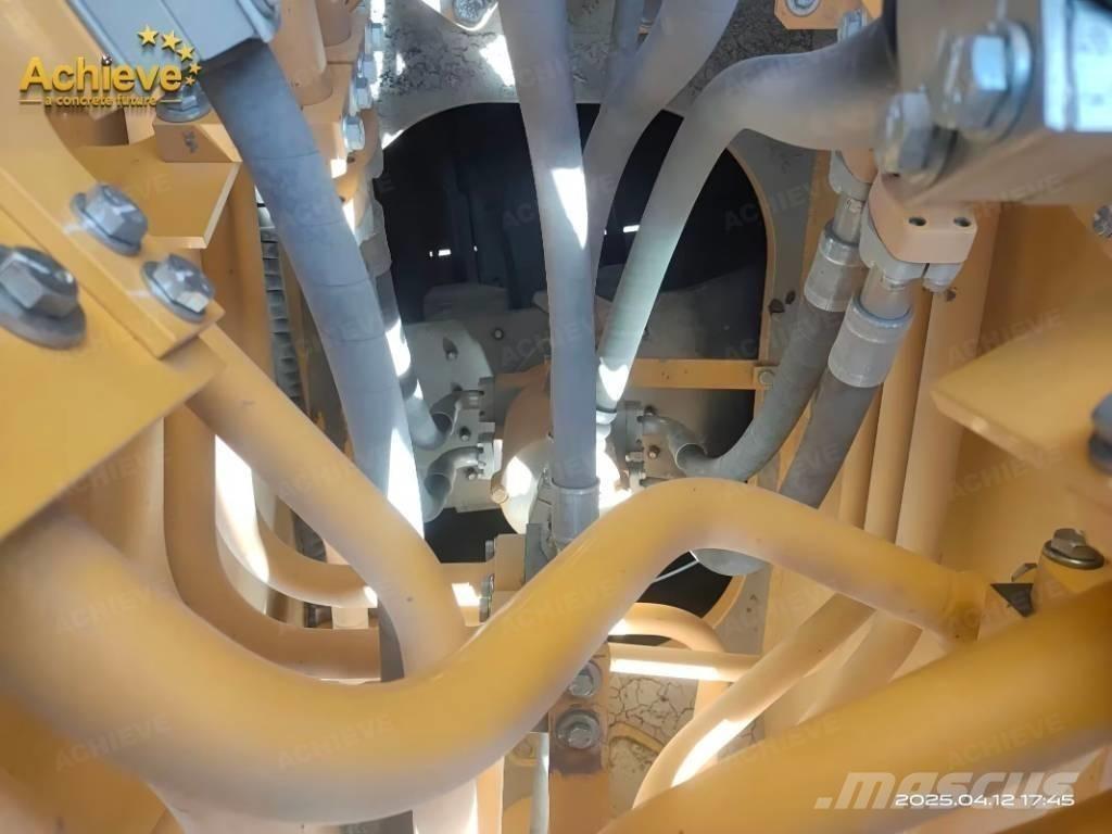 Komatsu PC 1250-11 履带挖掘机