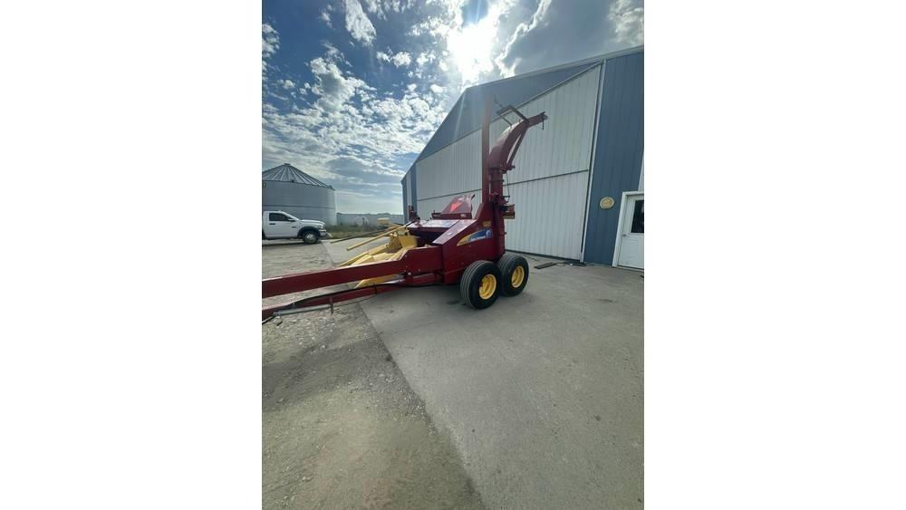 New Holland FP230 青饲料收获机