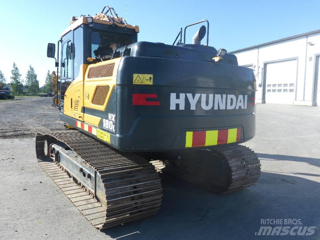 Hyundai HX180L 履带挖掘机