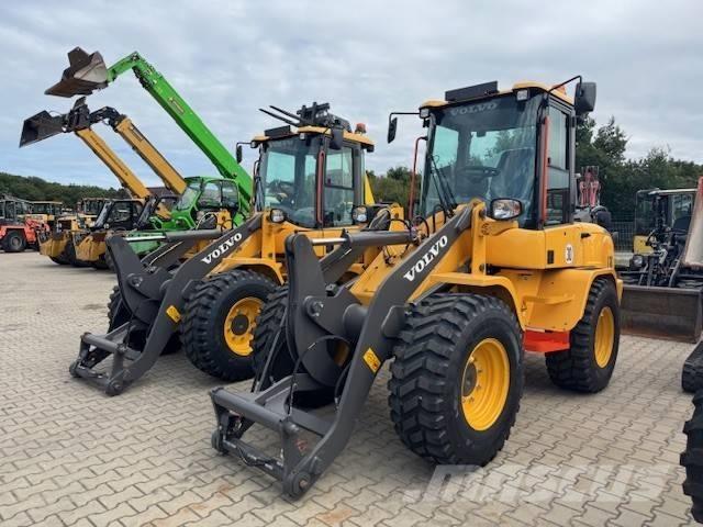 Volvo L 30 HS Klima 轮式装载机
