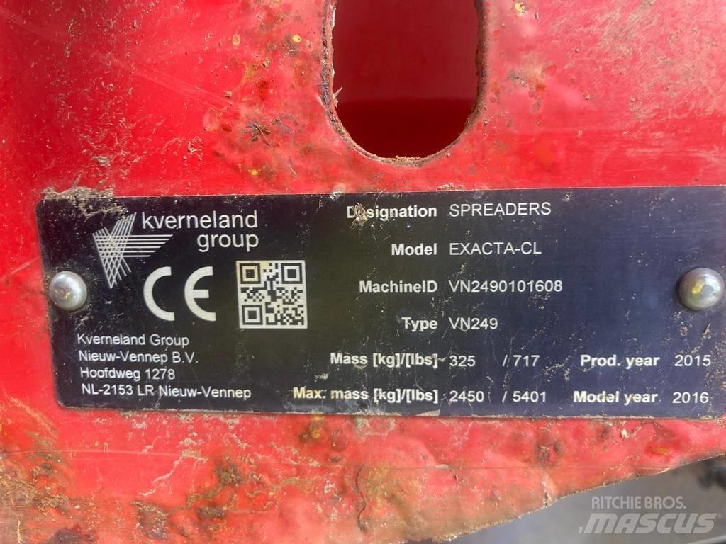 Kverneland CL1300 矿物肥料撒播机