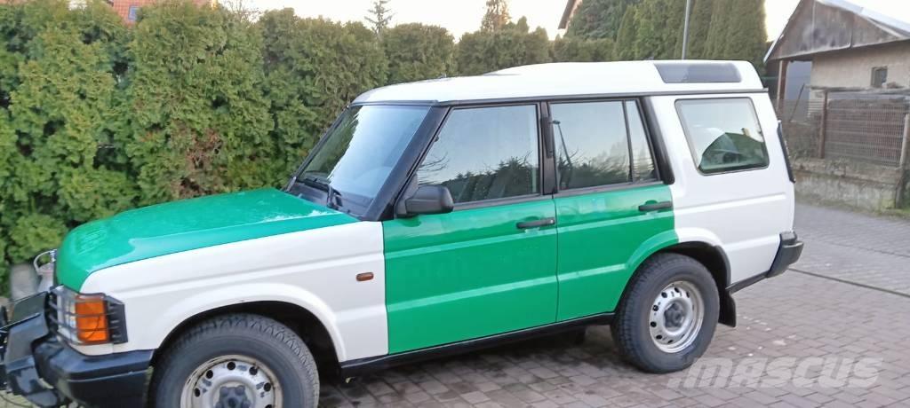 Land Rover Discovery 越野车
