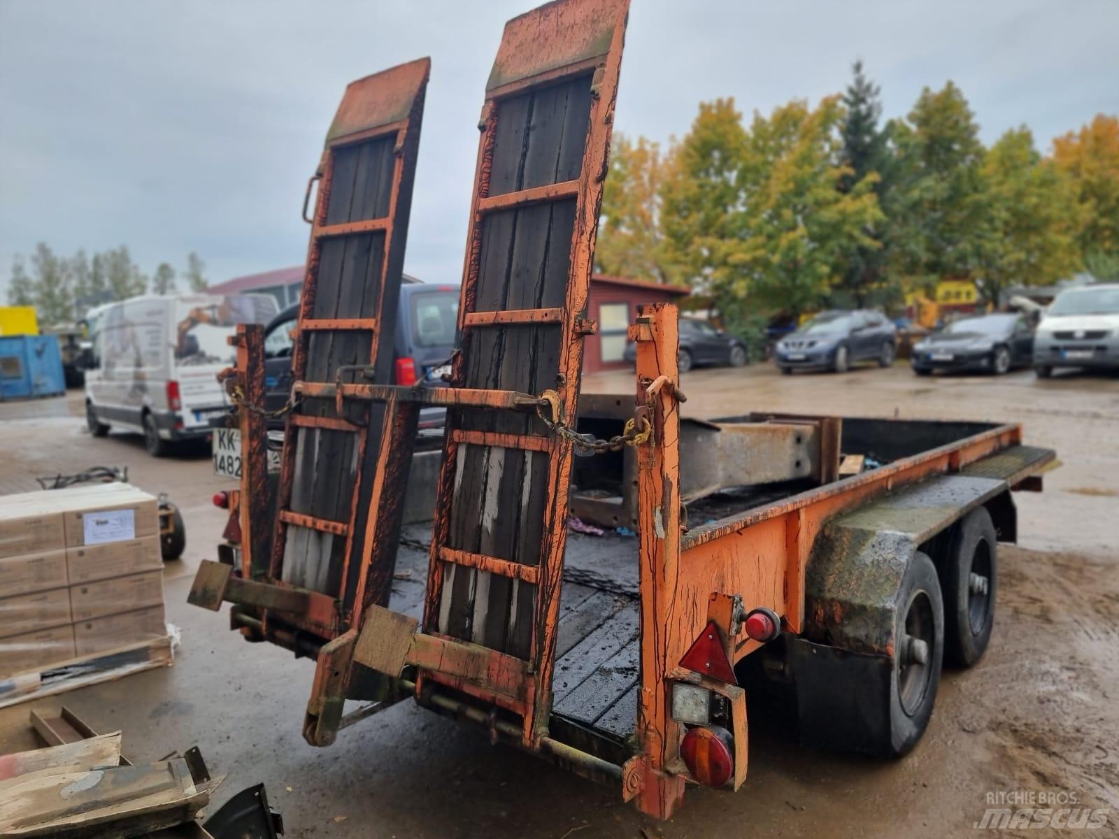 Blomenröhr R5000 自卸半挂车
