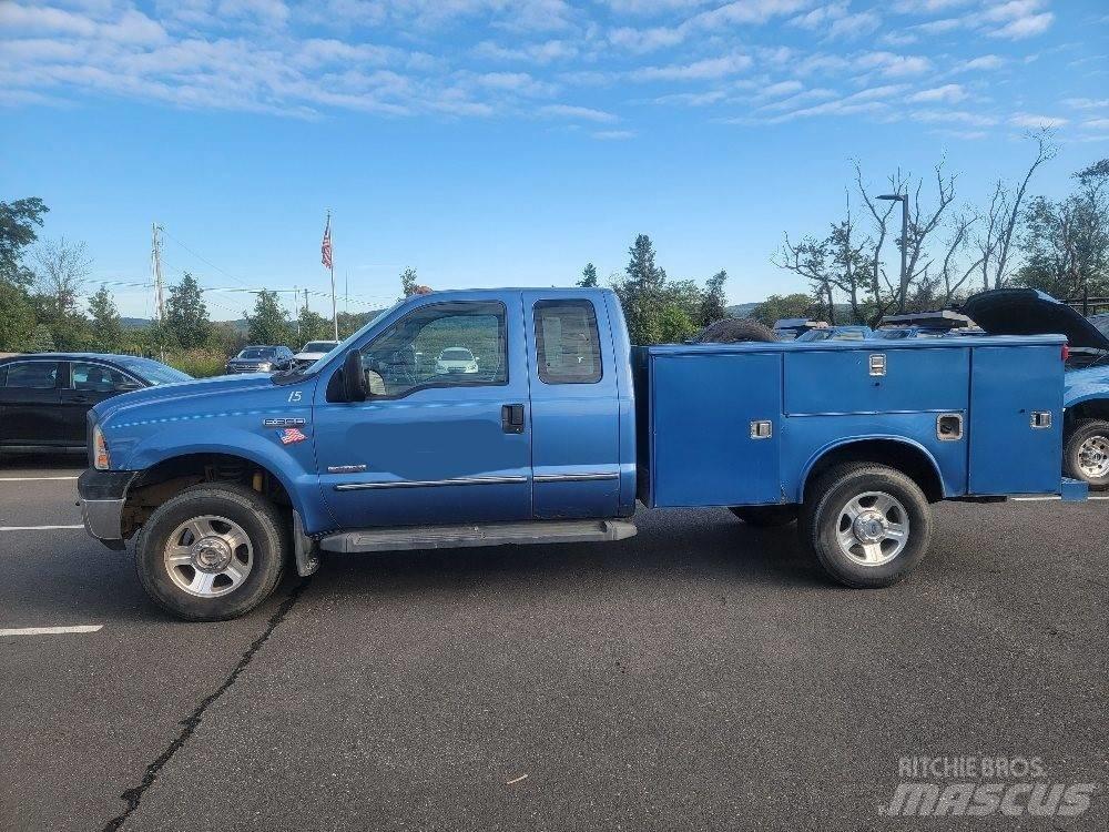 Ford F 350 XL SD 皮卡车