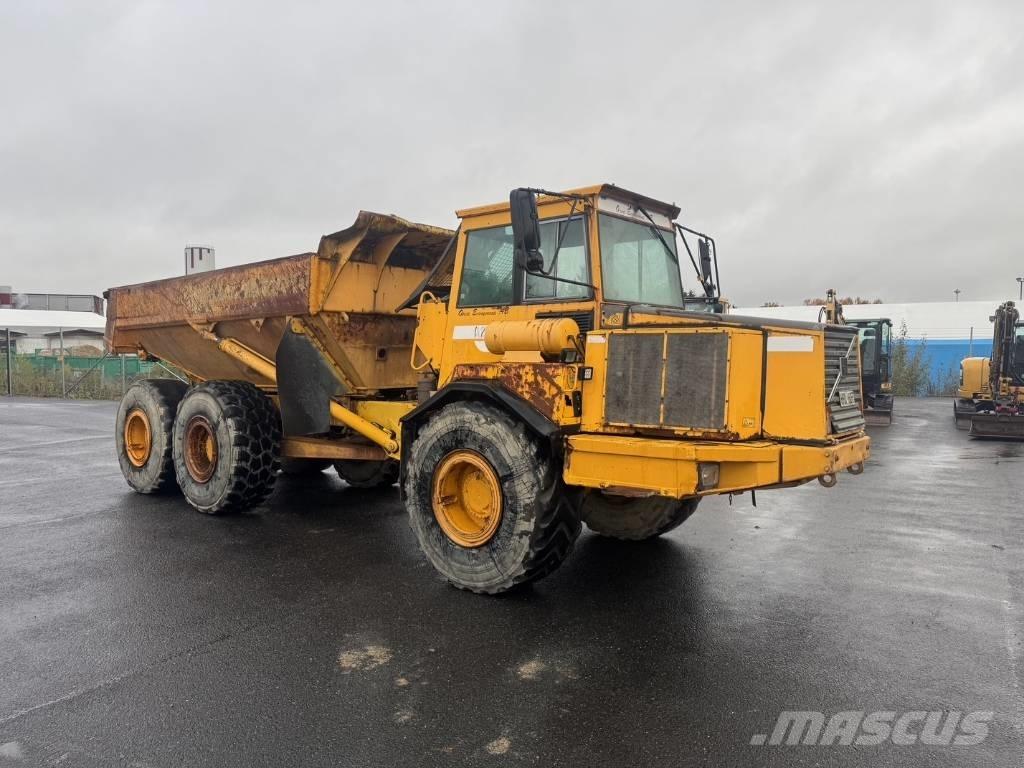 Volvo A 25 C 6x6 铰接式自卸车