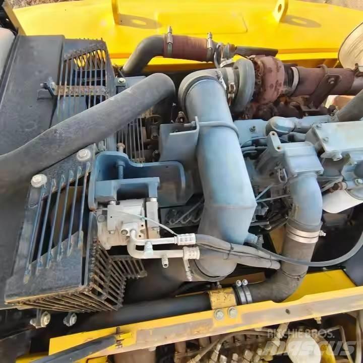 Komatsu PC360 履带挖掘机