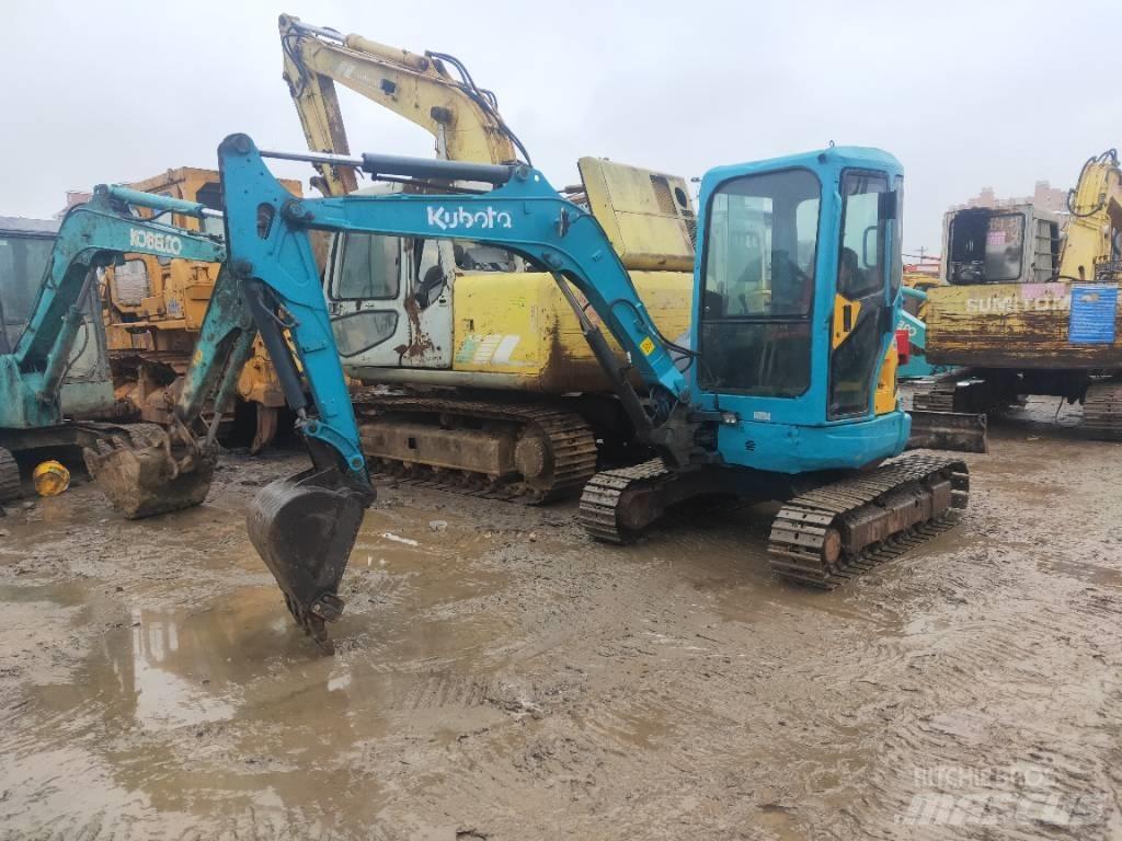 Kubota U 30 小型挖掘机