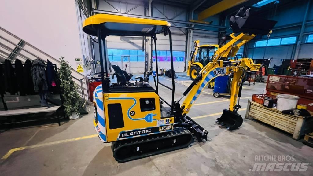 JCB 19 Etec 小型挖掘机