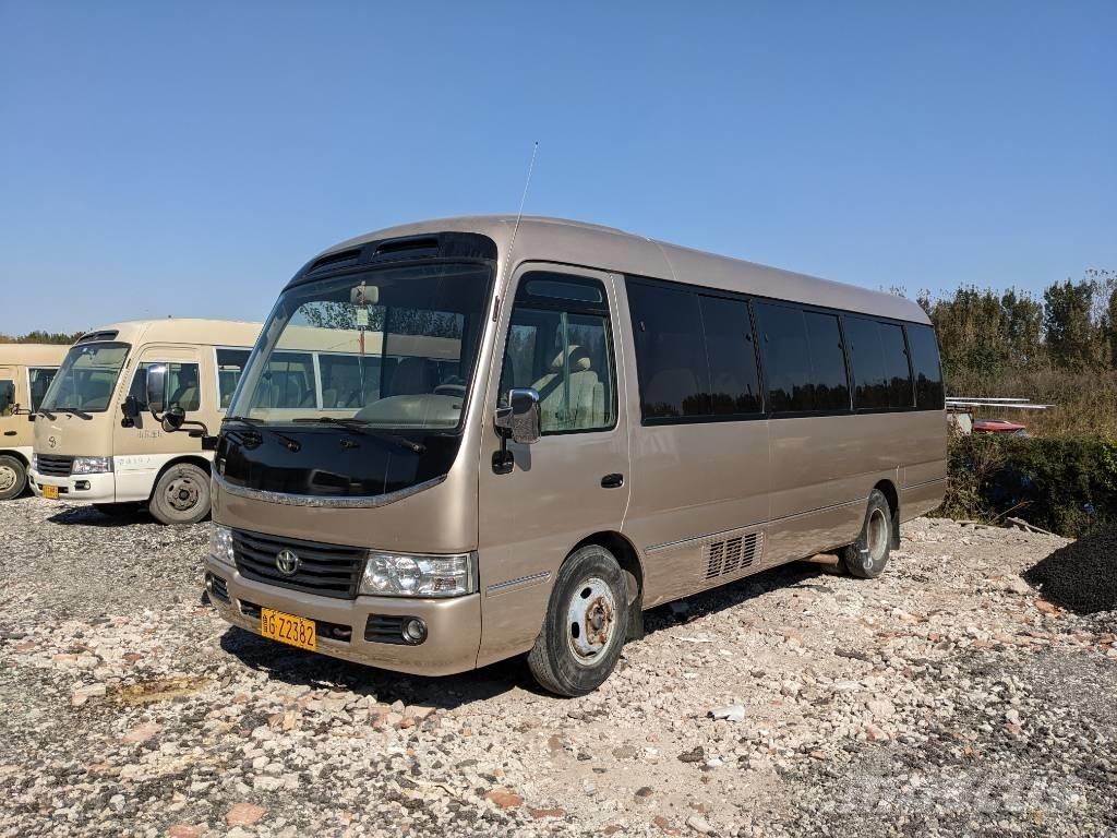 Toyota Coaster Bus 迷你巴士