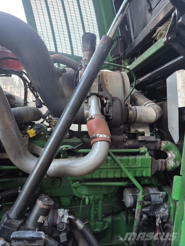 John Deere 1270 E 收割机