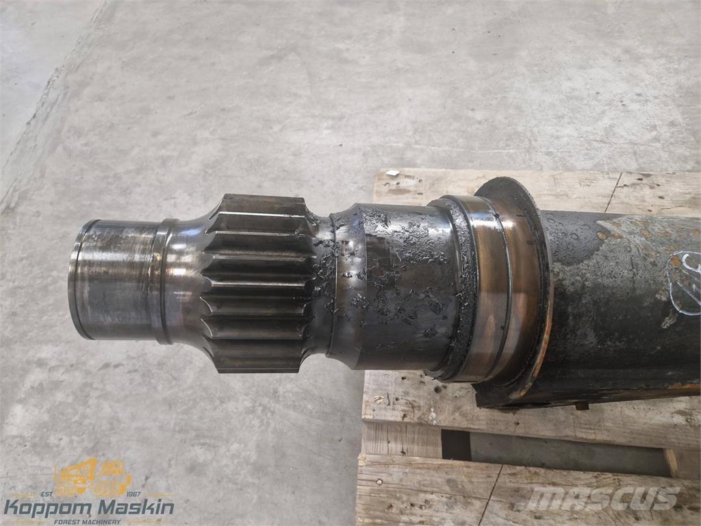 Komatsu 130F 货运起重机