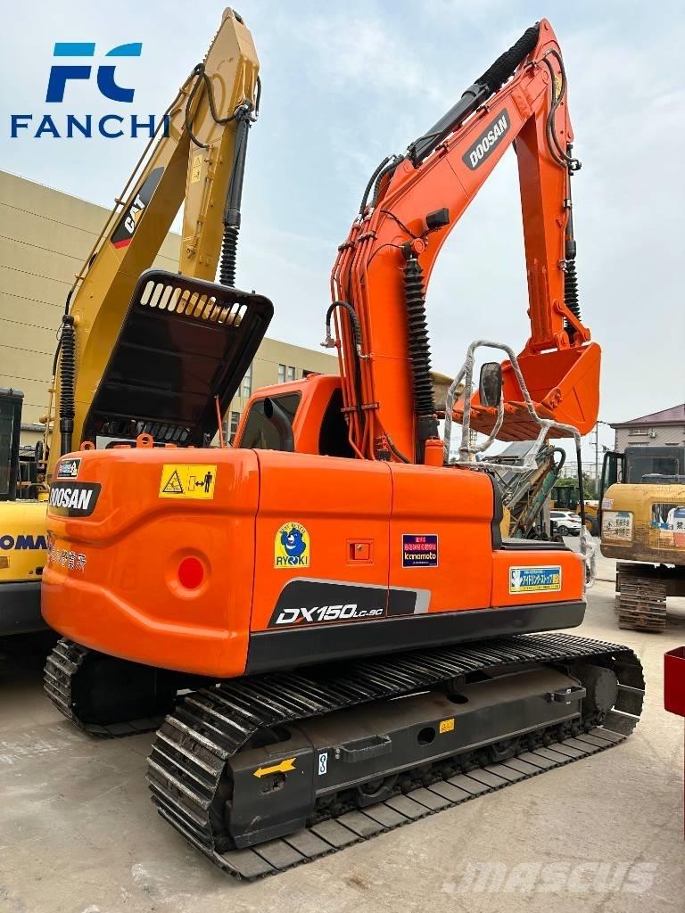 Doosan dx150 履带挖掘机