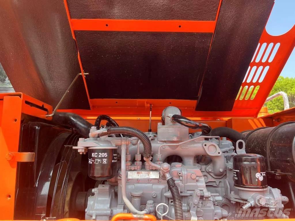 Hitachi ZX70 履带挖掘机
