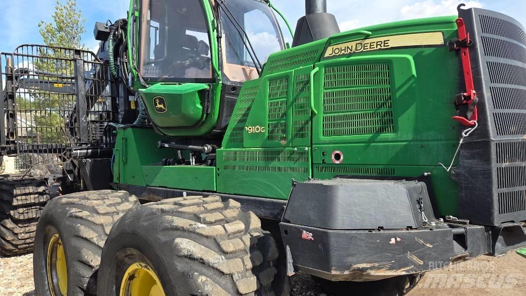 John Deere 1910 G 集运机