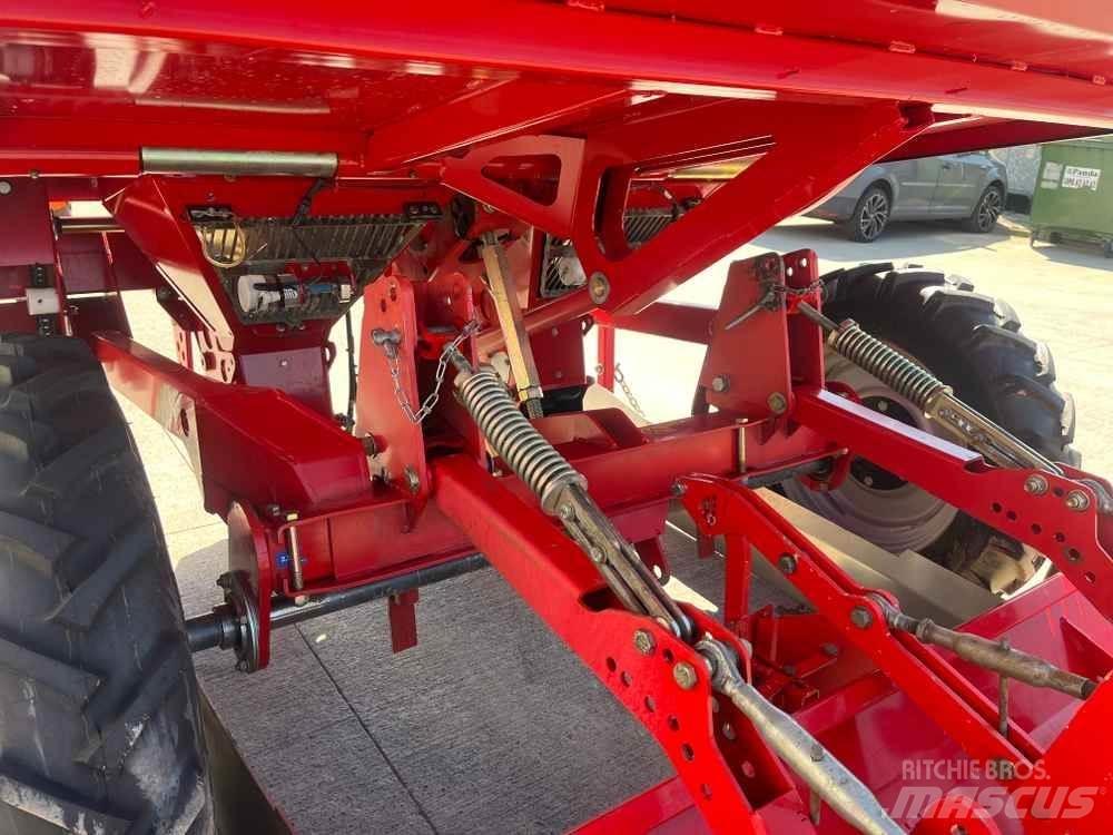 Grimme GL 32 B 马铃薯播种机