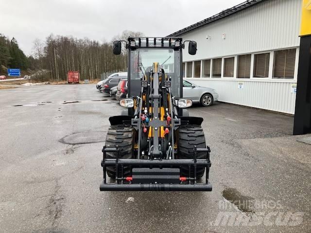 JCB 403 Plus 轮式装载机