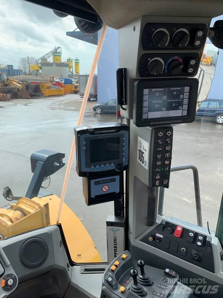 CAT 966 M XE 轮式装载机